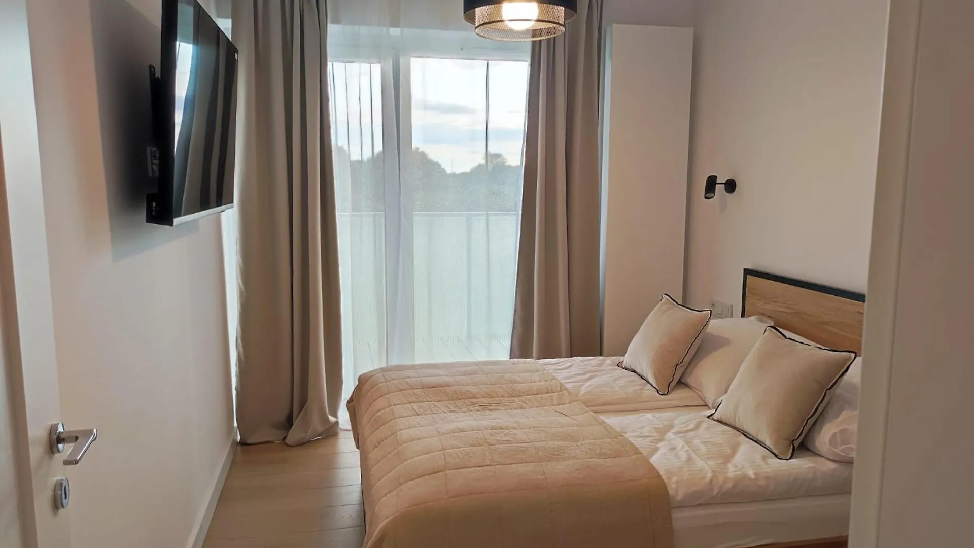 Polanki Aqua Apartament Z Garazem, Basen, Strefa Spa Kołobrzeg