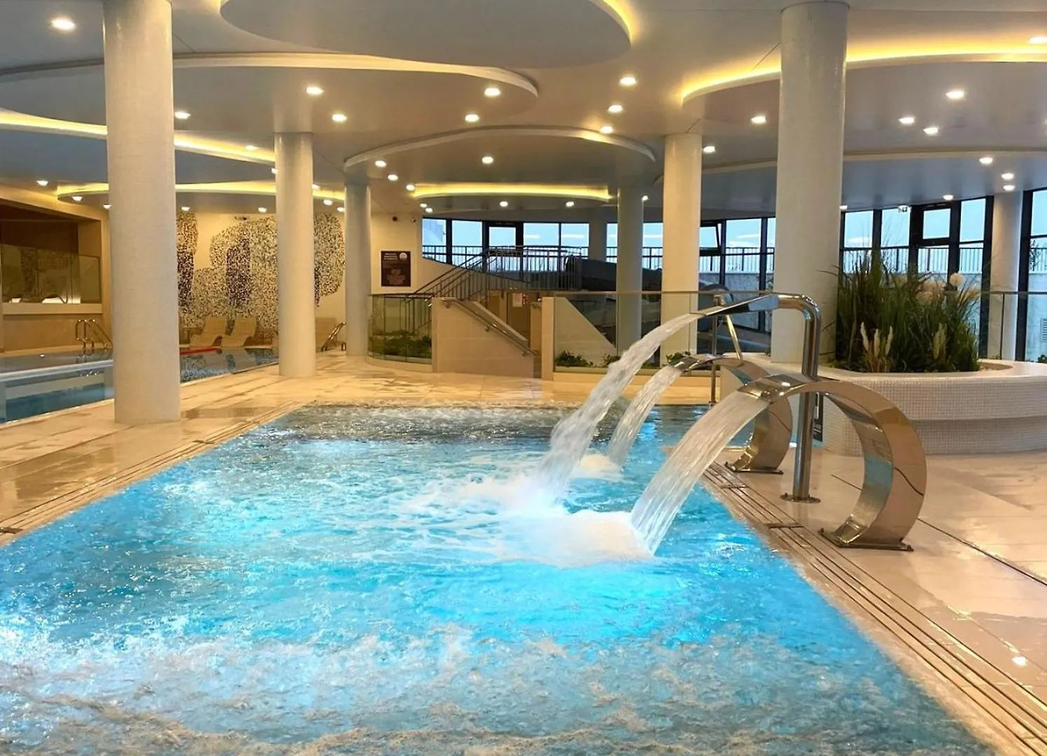 Polanki Aqua Apartament Z Garazem, Basen, Strefa Spa Kołobrzeg