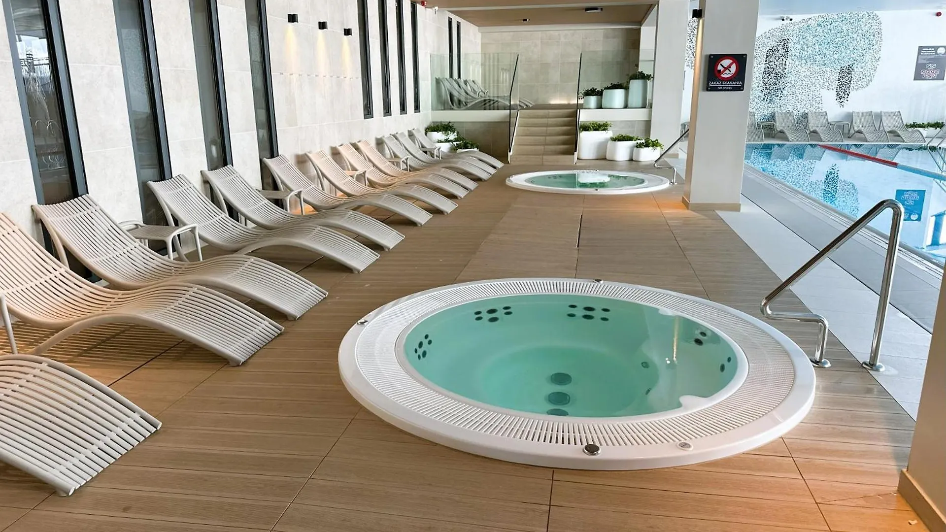Polanki Aqua Apartament Z Garazem, Basen, Strefa Spa Kołobrzeg